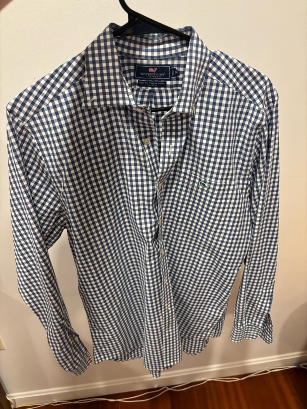 Vineyard Vines Men’s Navy and White Gingham Button-Down “Slim fit Tucker Shirt”